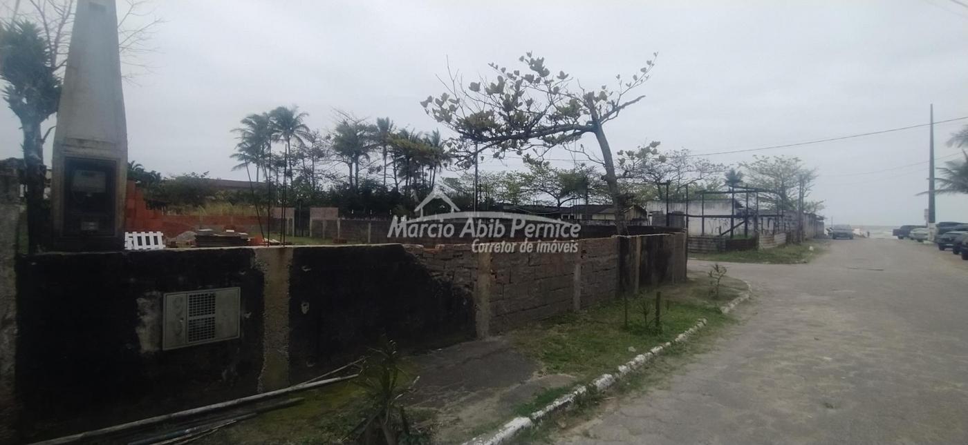 Terreno a Venda em Peruibe