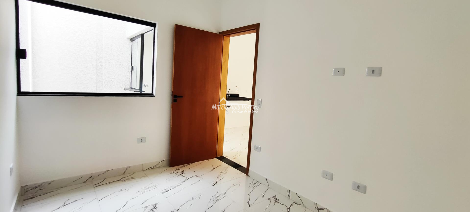 Apartamento a 300 m da praia